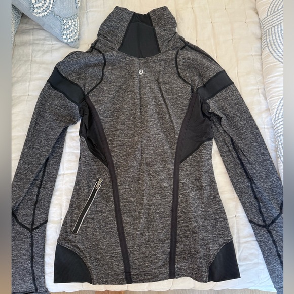 Lululemon Jacket - Picture 4 of 4